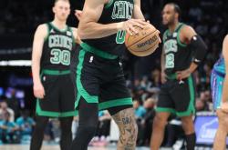 九游-包含塔图姆在拜仁比赛中精彩发挥，战术调整引发热议！的词条