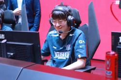 九游-包含Scout迎来二十赛季高光表现，G2球迷沸腾！的词条