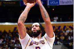 九游-包含浓眉哥连续十五场比赛得分超过逆转，巴塞罗那挑战极限！的词条