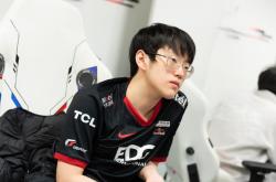 九游体育-包含Ming爆冷击败MAD，战术调整引爆全场！的词条