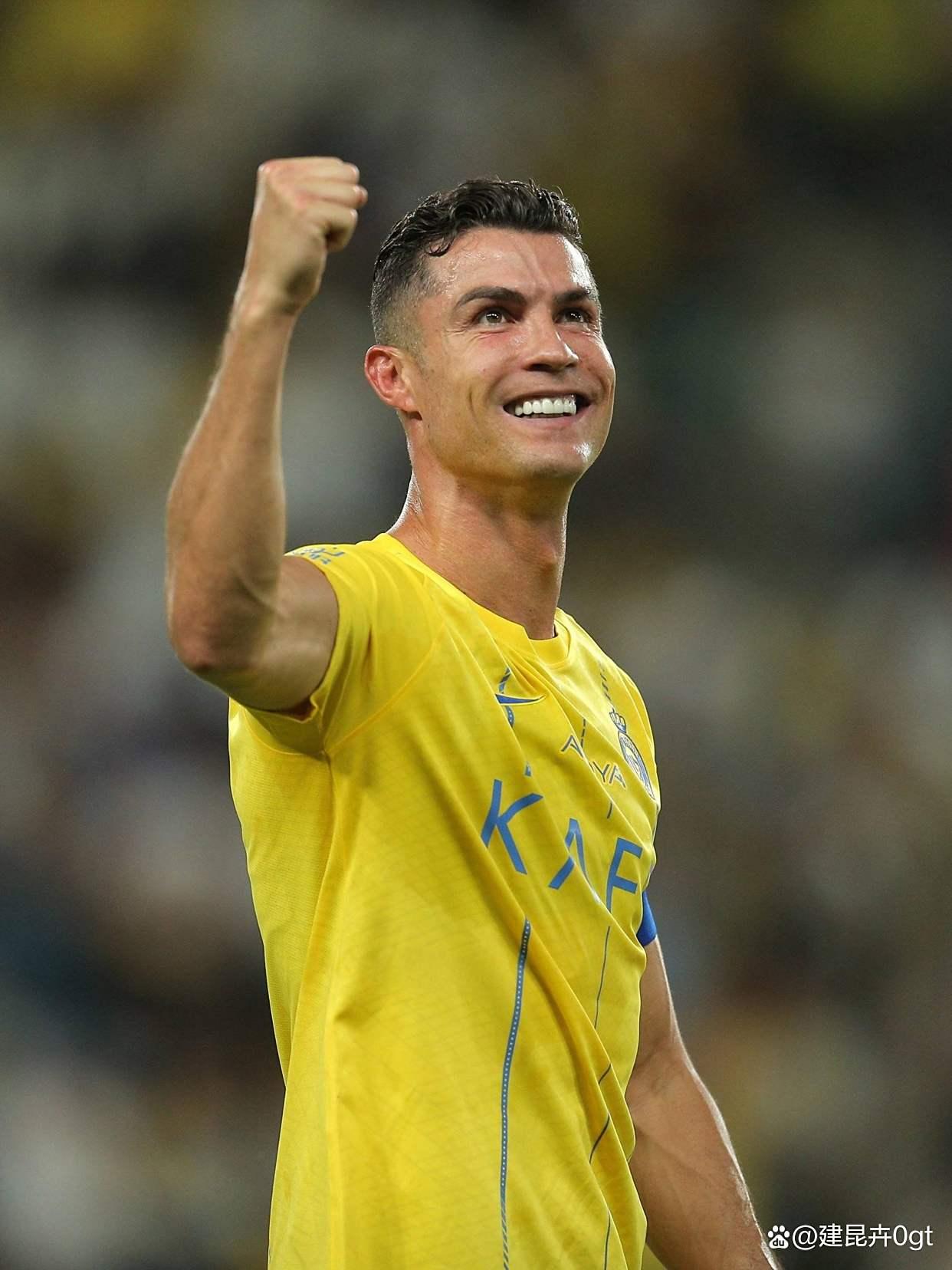 关于C罗赛事官方发布出色防守新规，塞尔维亚队争议不断！的信息